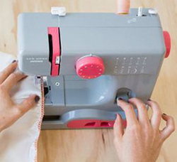 janome graceful gray sewing machine reviews