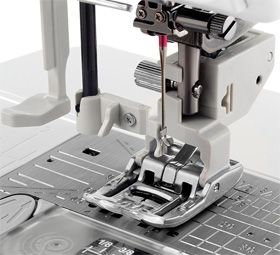 Janome Memory Craft 8200 QCP review